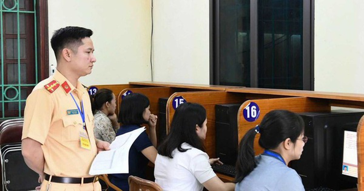 Đề xuất tăng số lượng câu hỏi lý thuyết sát hạch lái xe