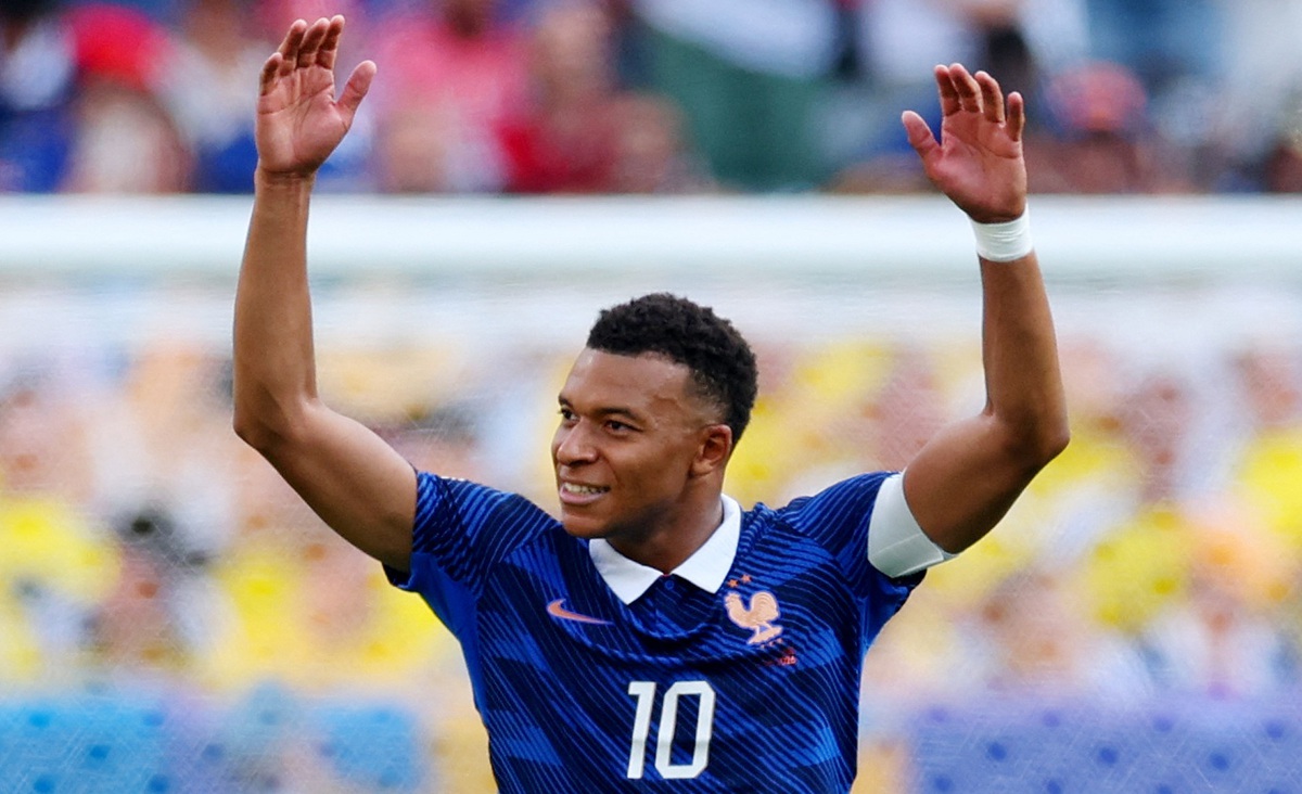Mbappe lập kỷ lục Messi chưa từng phá, Ronaldo khó đuổi kịp