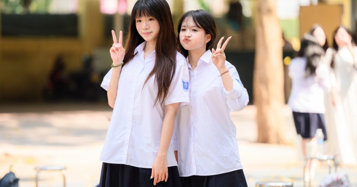 Phổ điểm thi tốt nghiệp THPT 2026 tất cả các môn: Không có điểm 10 Ngữ Văn!