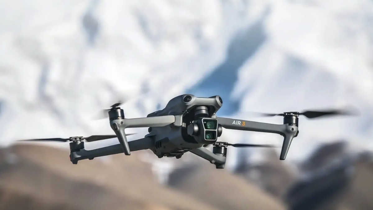 Từ 1/7, người điều khiển flycam phải có chứng chỉ, đăng ký hoạt động bay