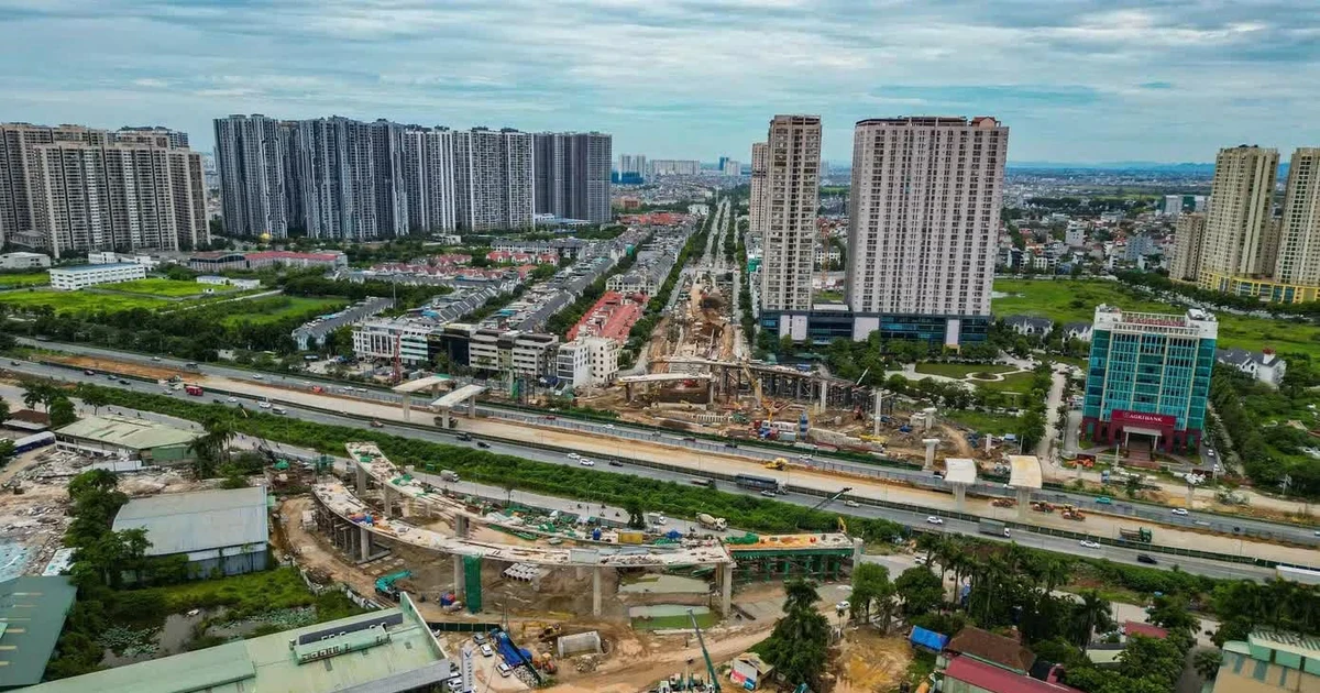 Hà Nội rào chắn nhiều đoạn Đại lộ Thăng Long đến hết năm 2026