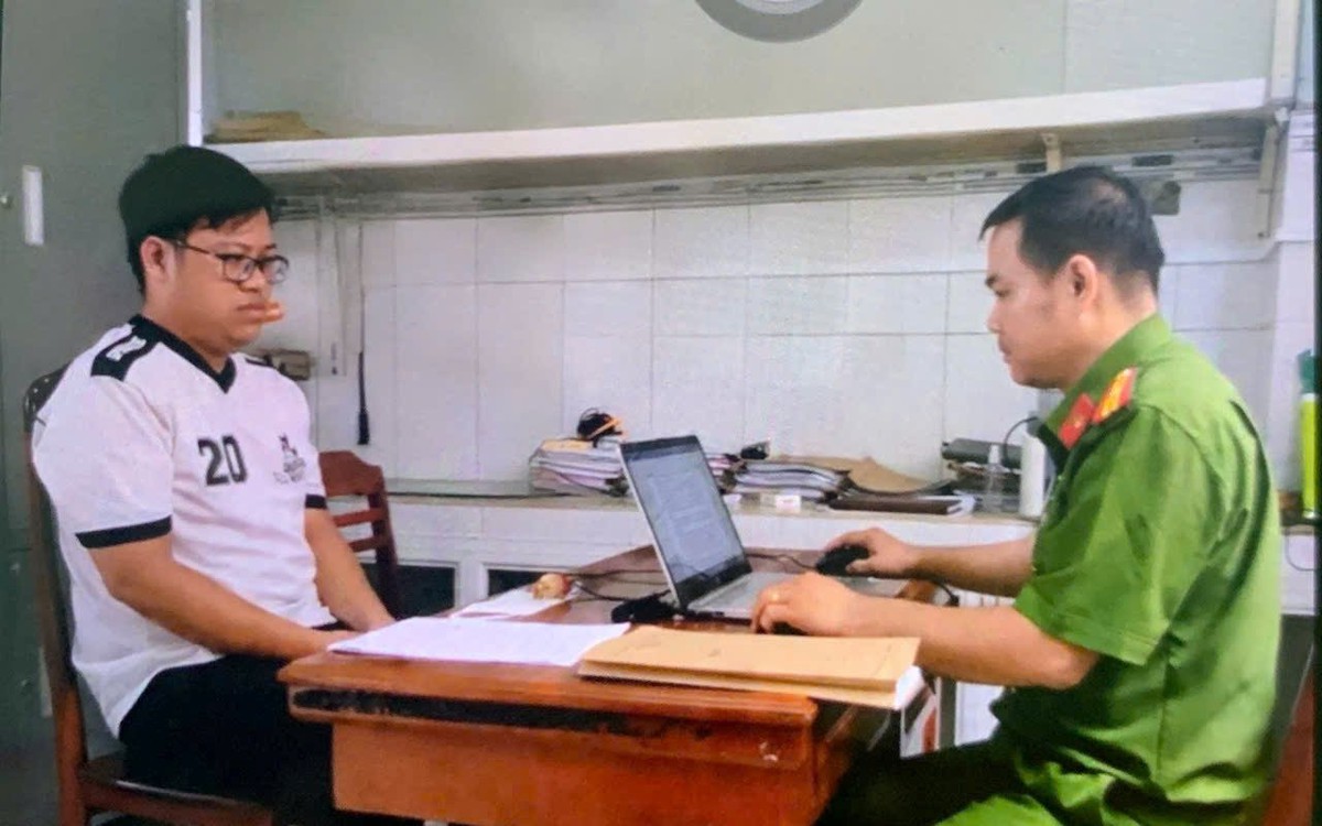 Công an điều tra tin nhắn Zalo và 28 tài khoản ngân hàng nhận giao dịch 1,3 tỷ đồng của Đặng Quang Vinh SN 1997