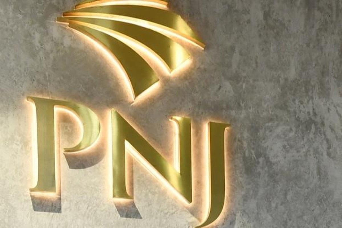 Cổ phiếu PNJ tiếp tục bị bán mạnh