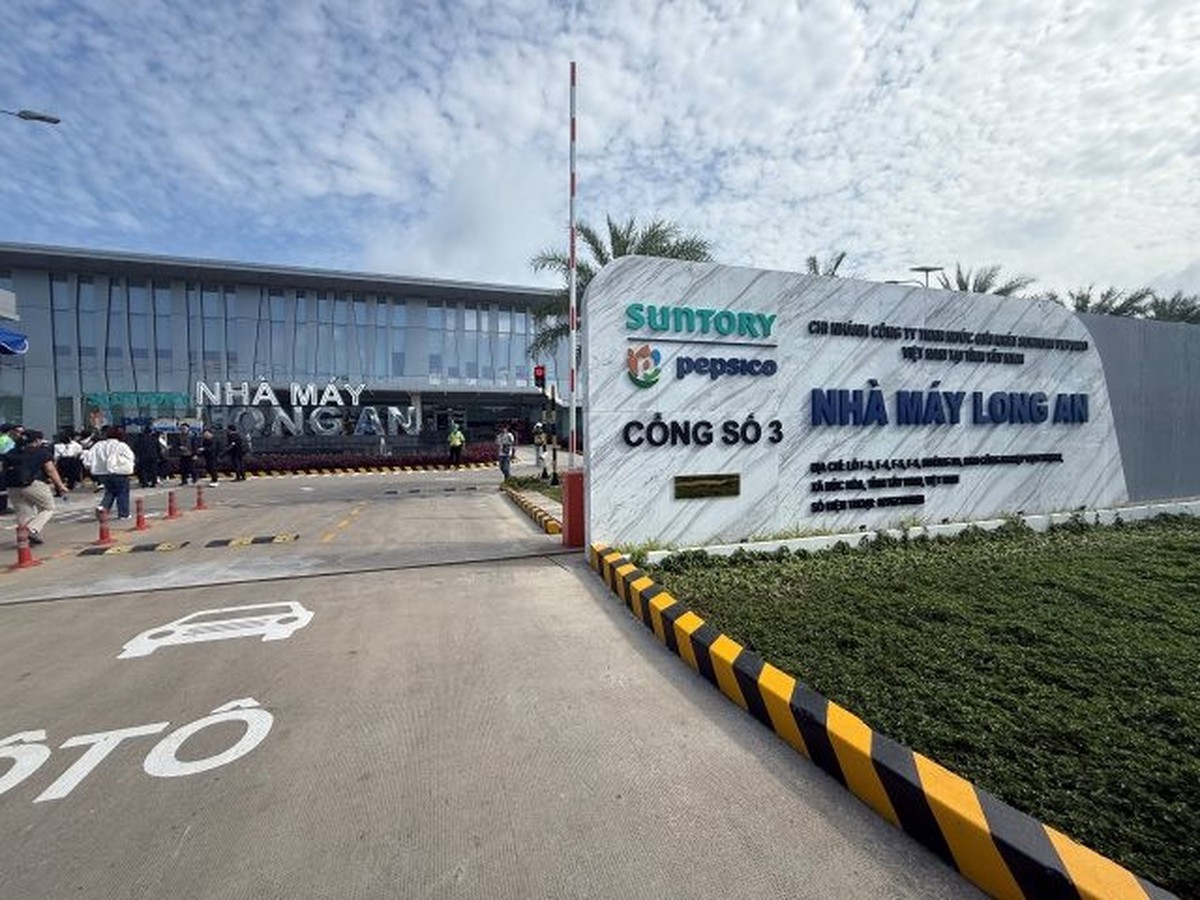 Khám phá nhà máy lớn nhất châu Á của Suntory PepsiCo tại Tây Ninh: 20 ha, vốn 300 triệu USD, robot chạy 24/7