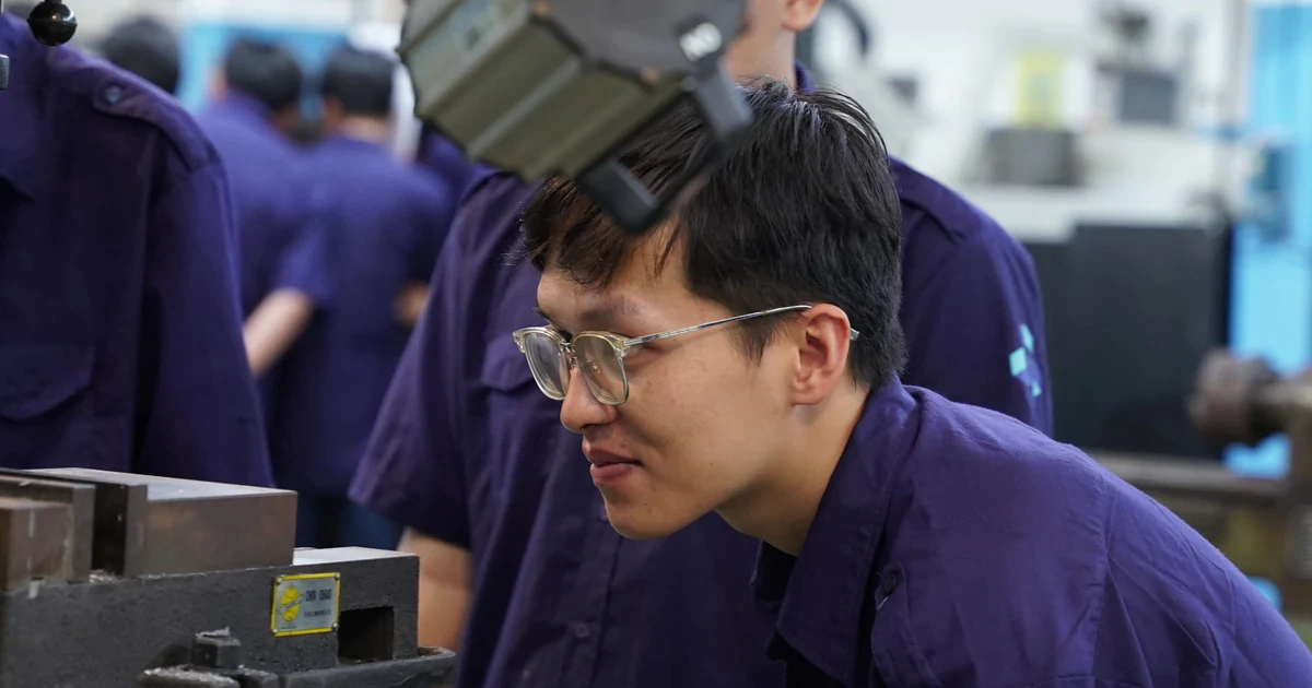 TPHCM: Sinh viên ngành đặc thù được hưởng học bổng tới 55 triệu đồng mỗi năm