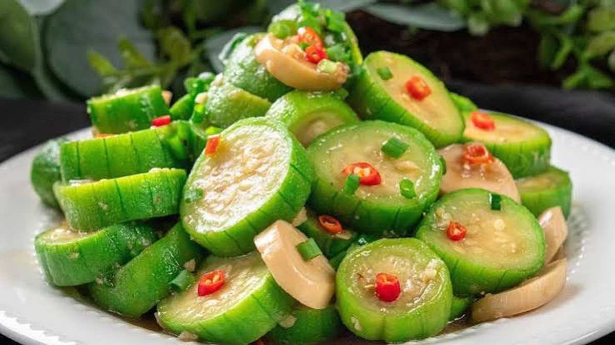 Ăn mướp mùa hè rất tốt, nhưng 3 nhóm người này nên hạn chế kẻo phản tác dụng