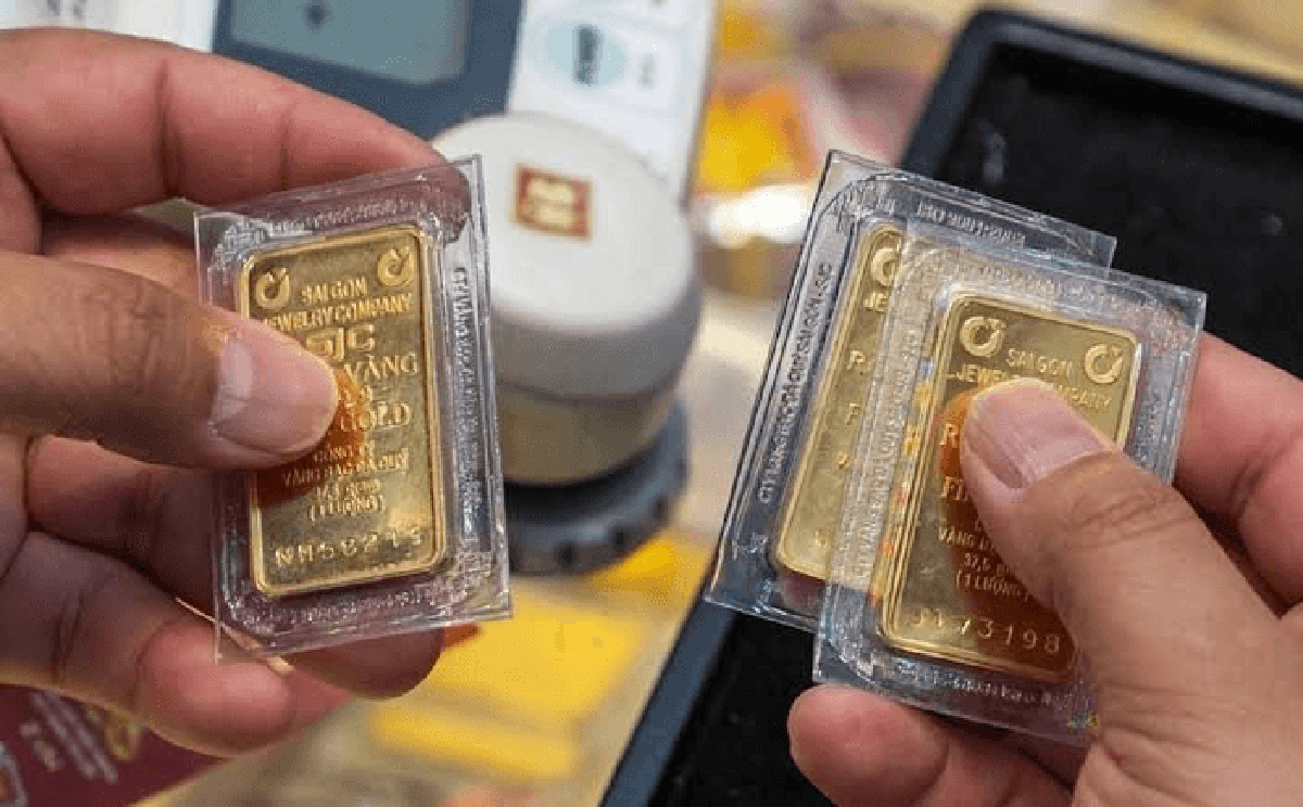 Người dân Hà Nội lưu ý chỉ mua bán vàng miếng tại những địa điểm sau