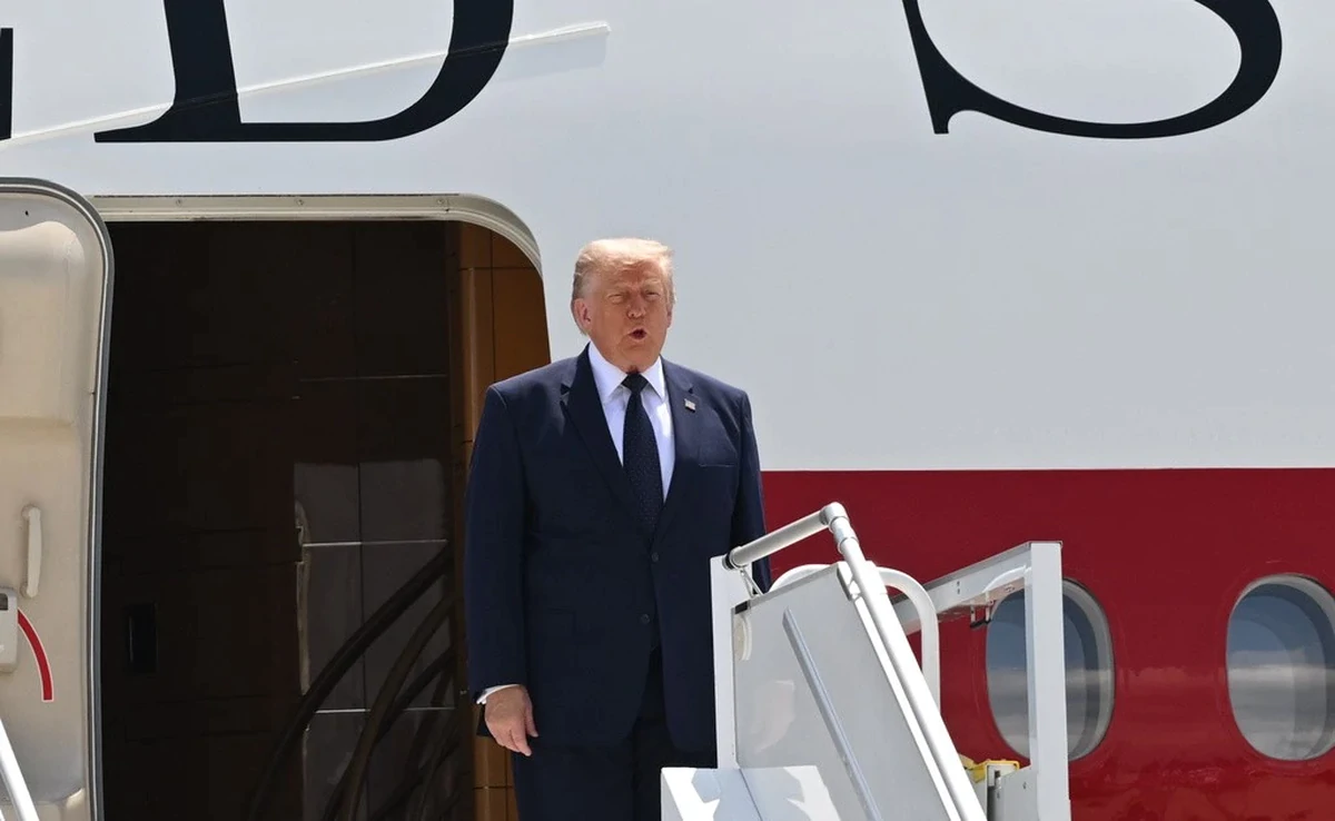 Bộ Tư pháp Mỹ triệu tập bốn nhà báo đưa tin về chuyên cơ mới của Tổng thống Trump