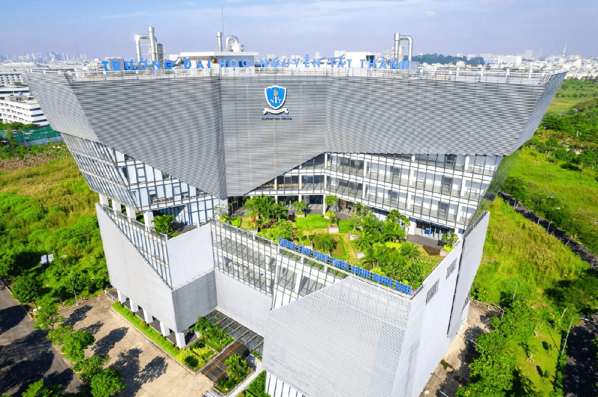 1 trường ở Việt Nam trong top 900 ĐH tốt nhất thế giới, vượt ĐH Y và Bách Khoa: Đến 97% sinh viên có việc làm chỉ sau 6 tháng tốt nghiệp