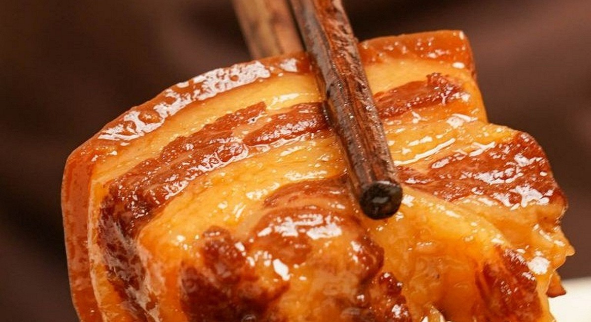 Thịt nấu càng lâu càng bổ? Nhắc bạn 4 sai lầm khi nấu thịt thất thoát dinh dưỡng, "nuôi" mầm bệnh