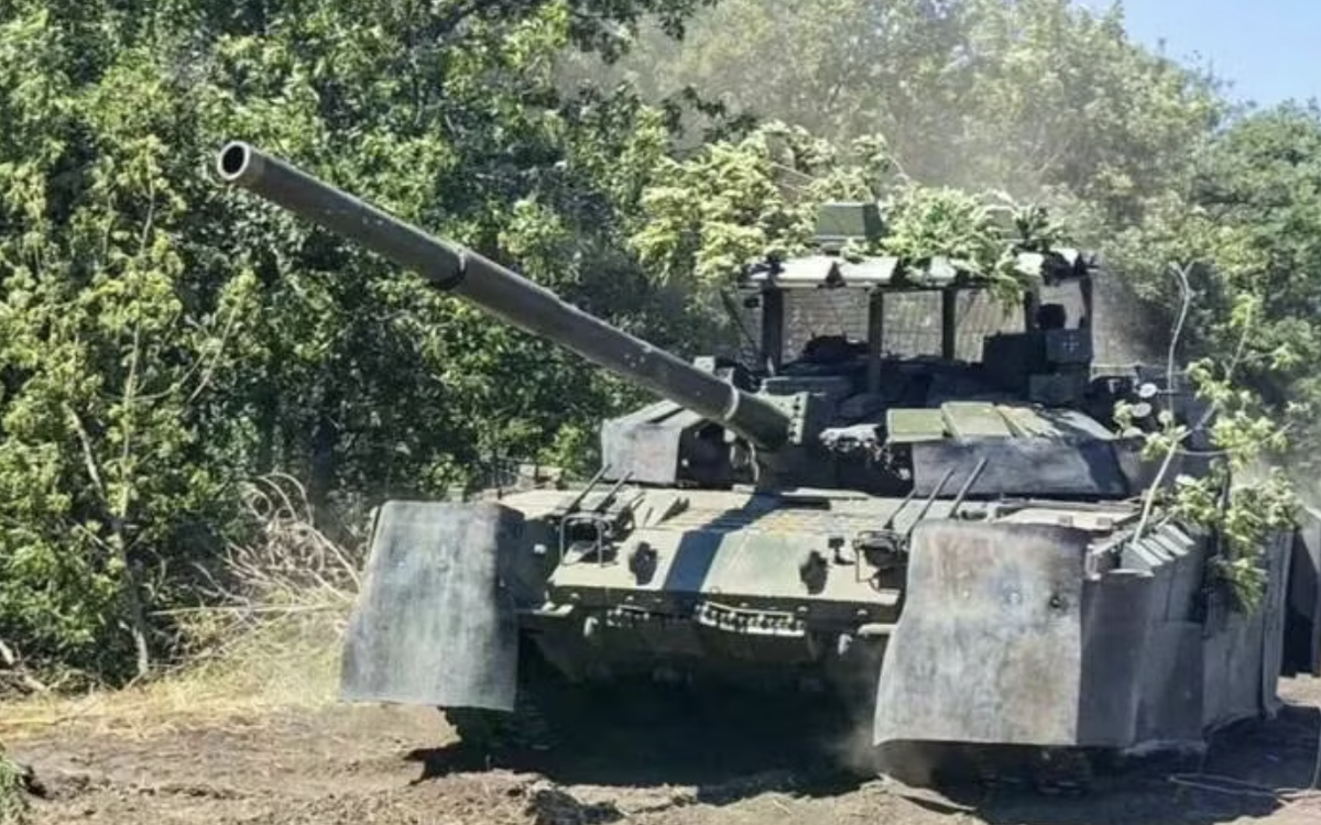 Chuyên gia Nga tiết lộ những tính năng mới nhất của xe tăng T-72B3A