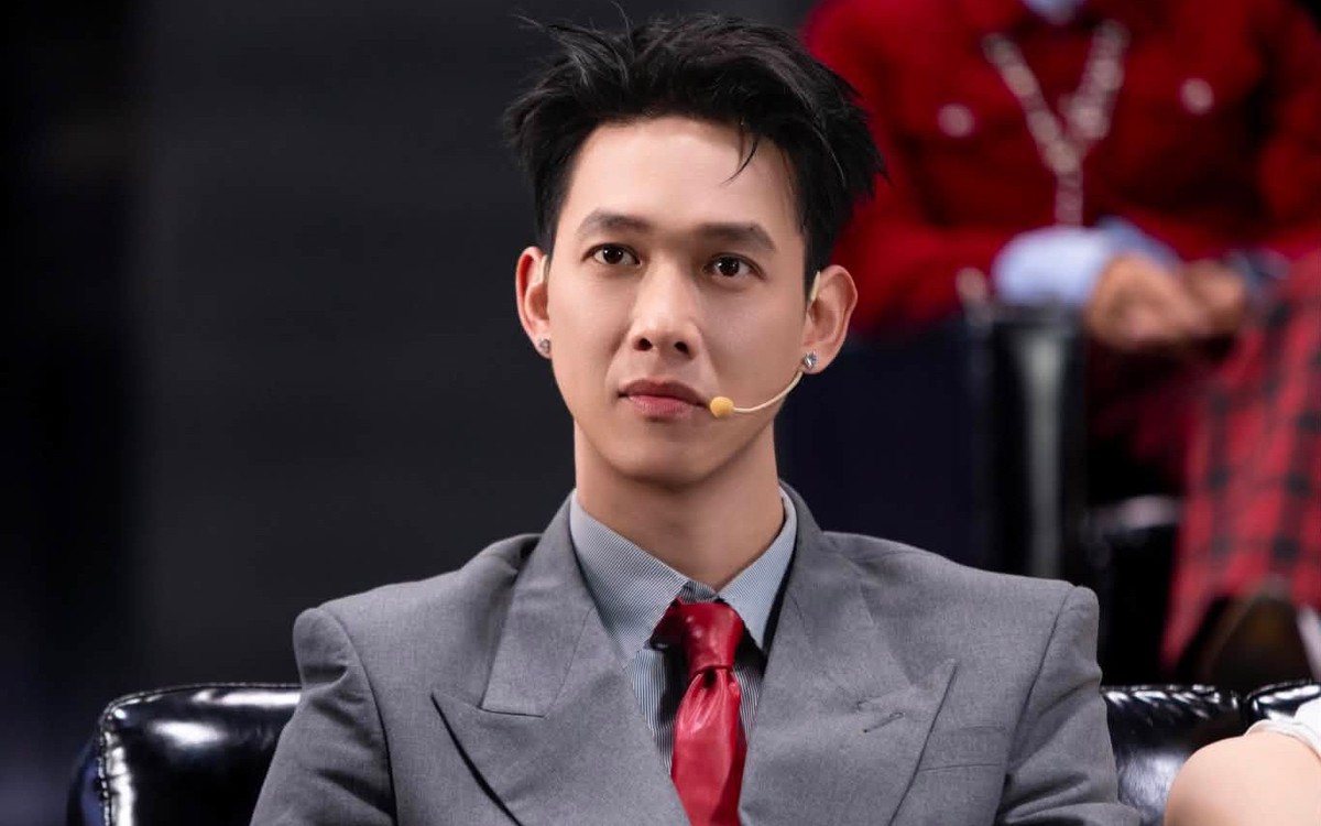 Việt Nam có mỹ nam trăm tỷ bỏ học Y đi hát 16 năm, tài năng nhan sắc có thừa, đi thi thêm trải nghiệm