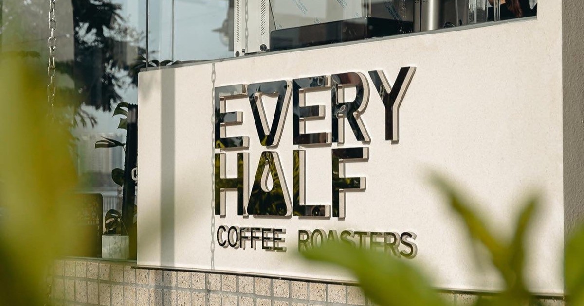 Every Half Coffee được rót thêm 8 triệu USD