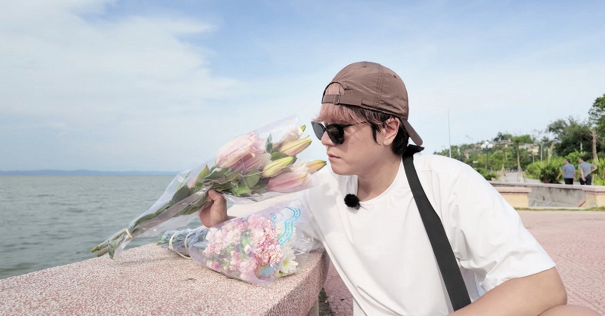 Khách Hàn Quốc mang theo hoa ly ra thẳng Đồ Sơn chỉ để kiểm chứng một điều mà không ai nghĩ tới