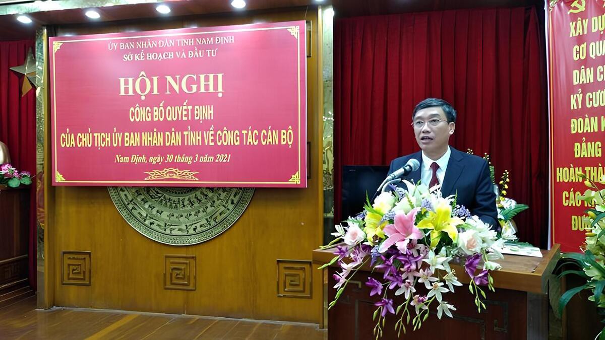 Giám đốc Sở Tài chính Ninh Bình nghỉ công tác