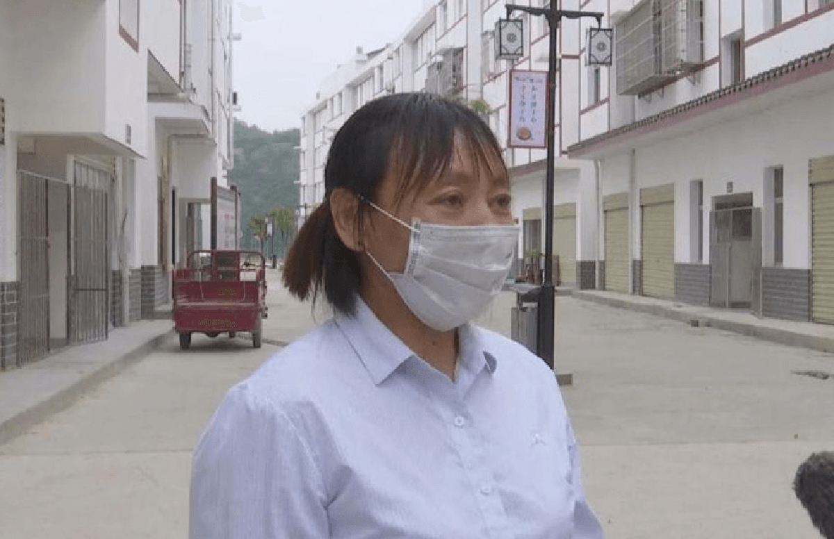 Điều tra người phụ nữ mới 35 tuổi đã nhận được lương hưu, phát hiện hơn 371 triệu đồng âm thầm chuyển vào tài khoản suốt gần 8 năm