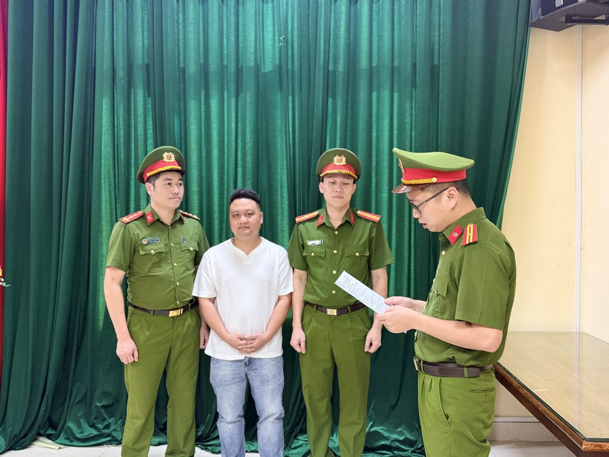 Ra quyết định khởi tố chủ cửa hàng xe đạp điện Nguyễn Đình Quyết SN 1992