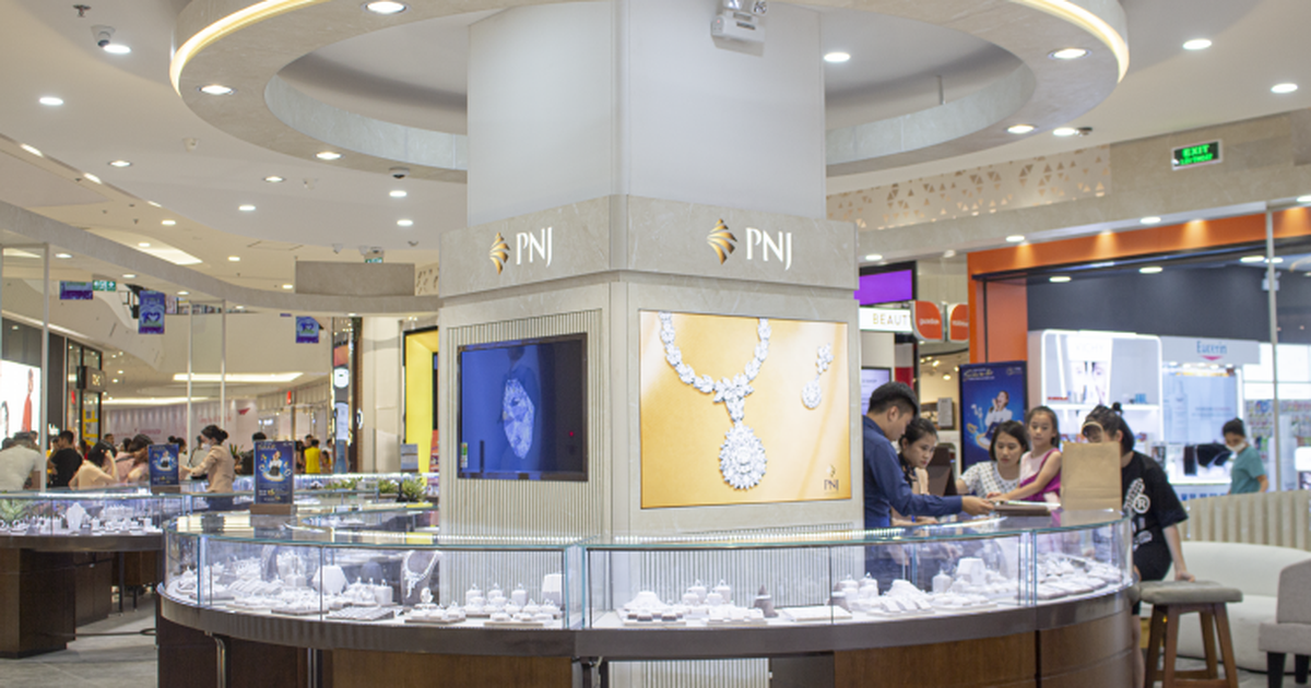 PNJ bảo lãnh tín dụng cho 2 công ty con