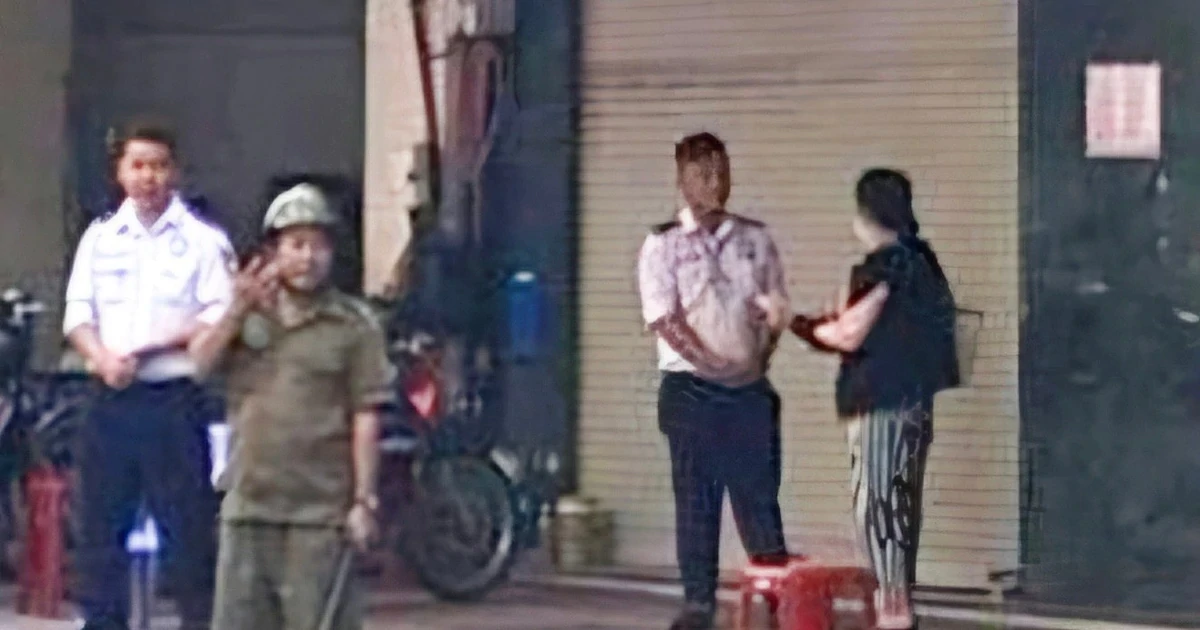 Nhiều người "đứng ngồi không yên" vì tiệm vàng bất ngờ đóng cửa