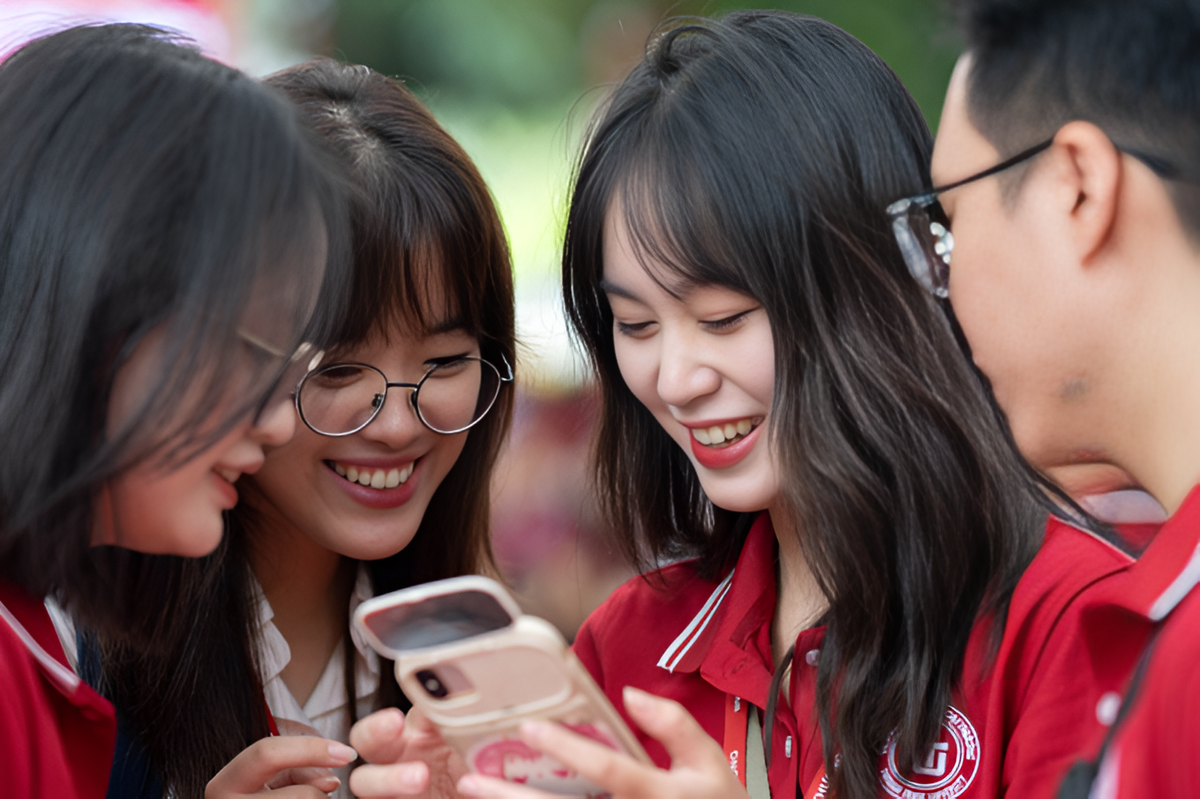 Chính thức: Từ 1/7/2026, sinh viên tốt nghiệp xuất sắc được xét tuyển viên chức