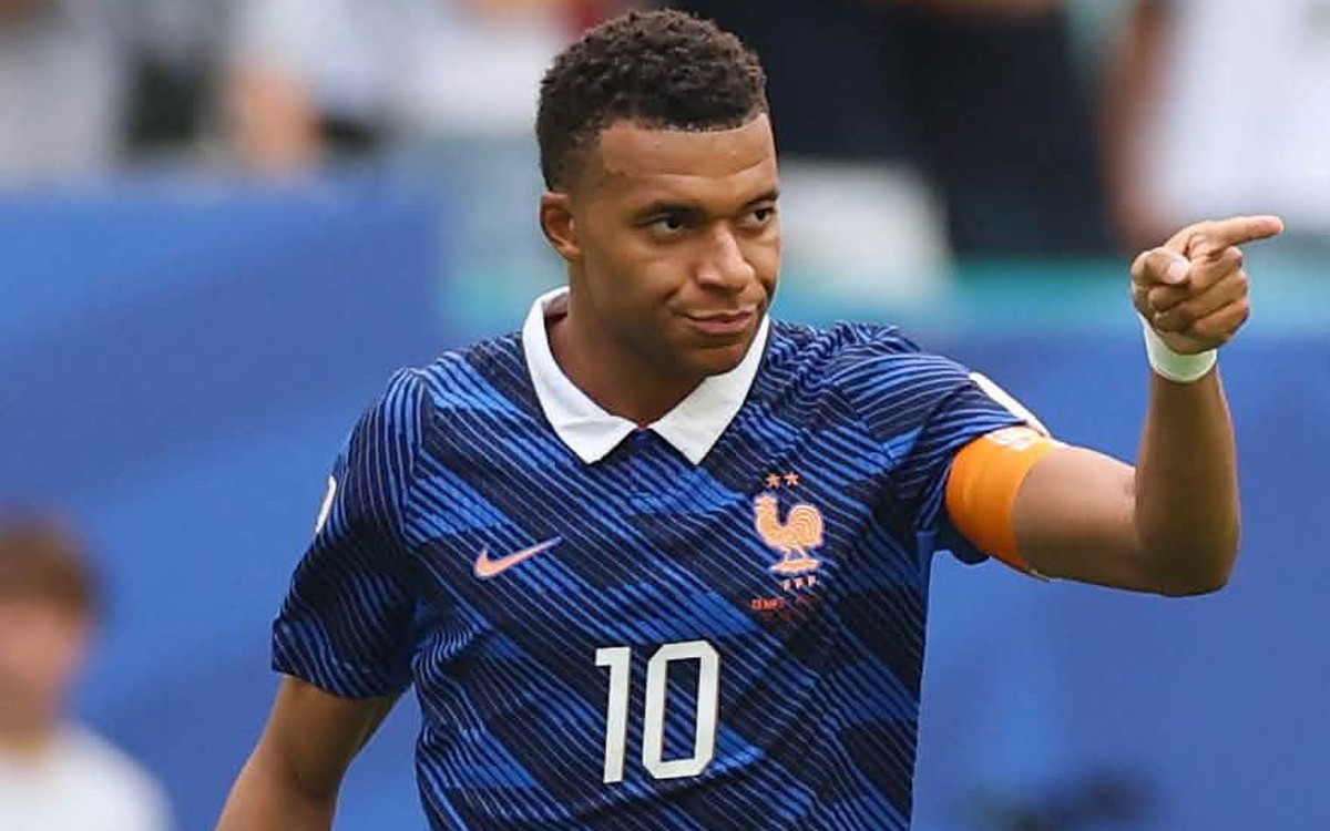 Mbappe chính thức vượt Messi trở thành chân sút vĩ đại nhất các kỳ World Cup