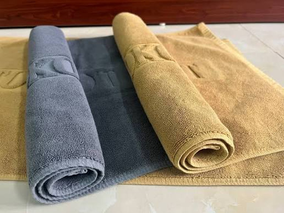 Vì sao khăn mặt dùng lâu lại cứng?