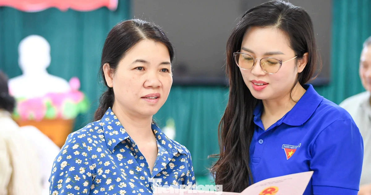 Đoàn viên cơ sở góp sức "làm sạch" dữ liệu đất đai ở Hà Nội