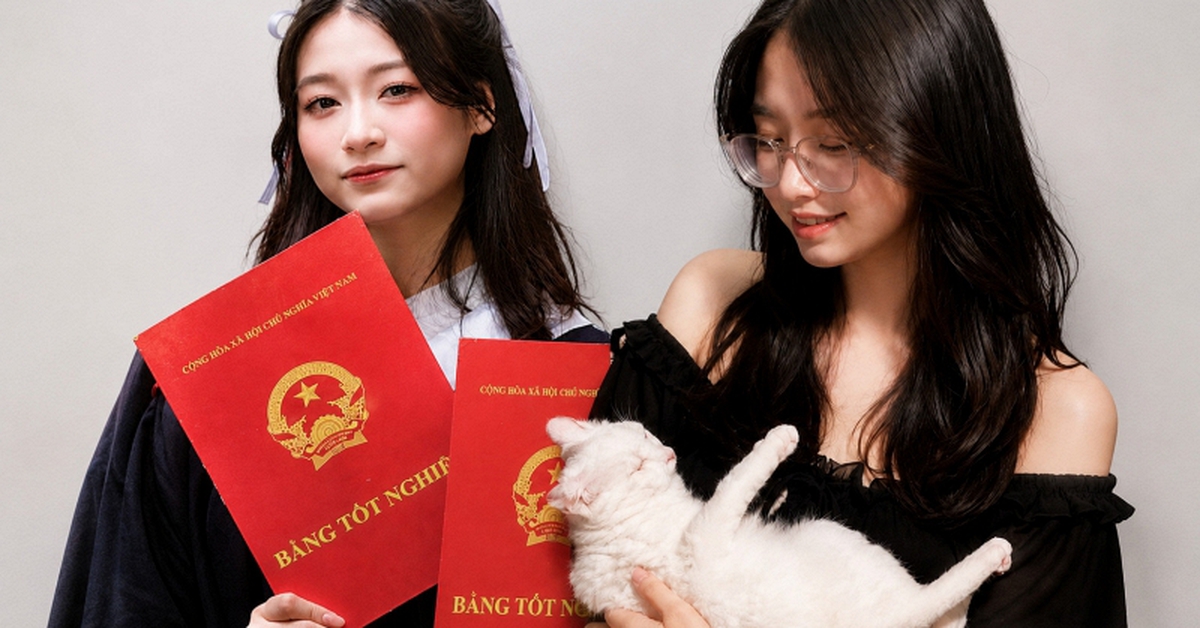 Gặp nữ sinh "không điểm yếu" là Thủ khoa A01, Á khoa D01, SAT 1600/1600: "Có nhiều công thức mình cố tình không học thuộc"