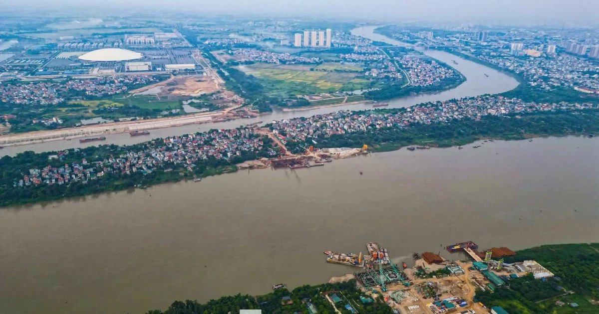Hà Nội yêu cầu đẩy nhanh tiến độ các dự án cầu vượt sông Hồng