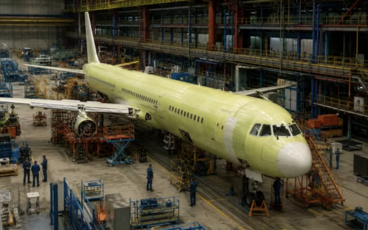 Lý do thực sự dẫn đến các vấn đề của máy bay Tu-214 đã được tiết lộ