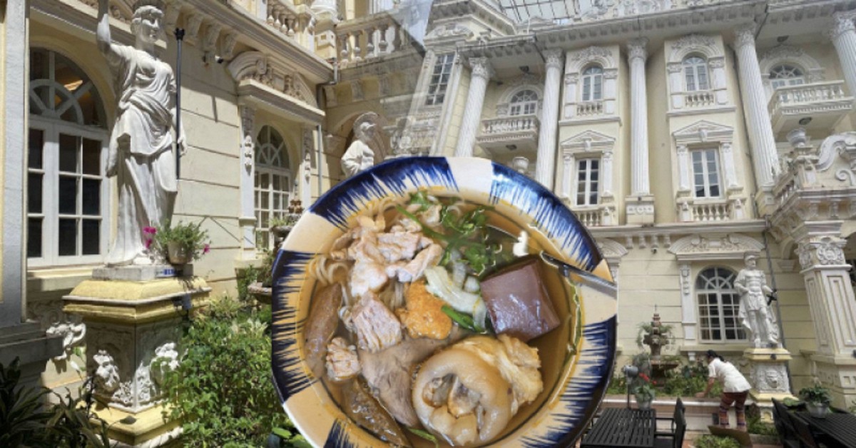 Quán bún bò “giàu” nhất Hà Nội: Giá 65.000 mà được phục vụ như vua chúa, không gian như resort 5 sao, có cả hồ bơi riêng