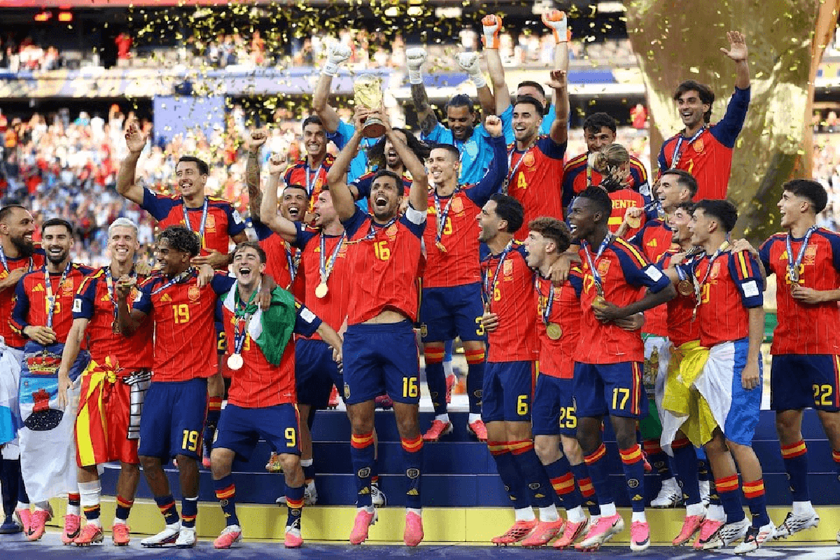 Vô địch World Cup sau khi đánh bại Argentina, Tây Ban Nha được FIFA thưởng bao nhiêu?