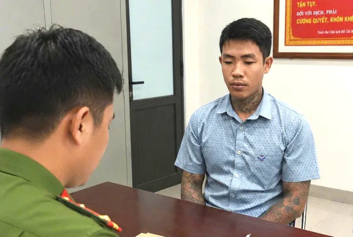 Tạm giữ kẻ côn đồ dùng tuýp sắt đánh người rồi hỏi "mày biết bố mày là thằng nào?"