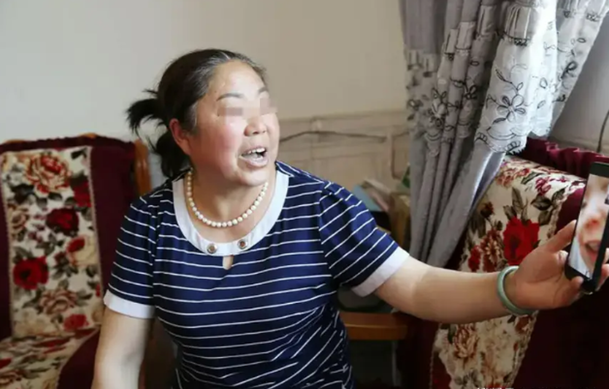 Khoe căn nhà mới của con lên MXH, hai vợ chồng già nhận cả trăm lượt cảnh báo: "Xóa ngay nếu không muốn con bị ảnh hưởng”