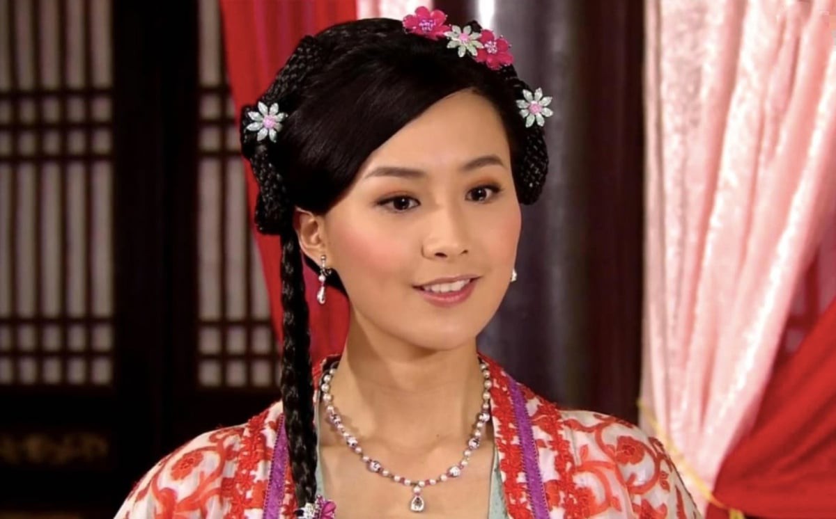 "Hoa hậu TVB" thành danh tại Hollywood, U50 viên mãn bên chồng CEO