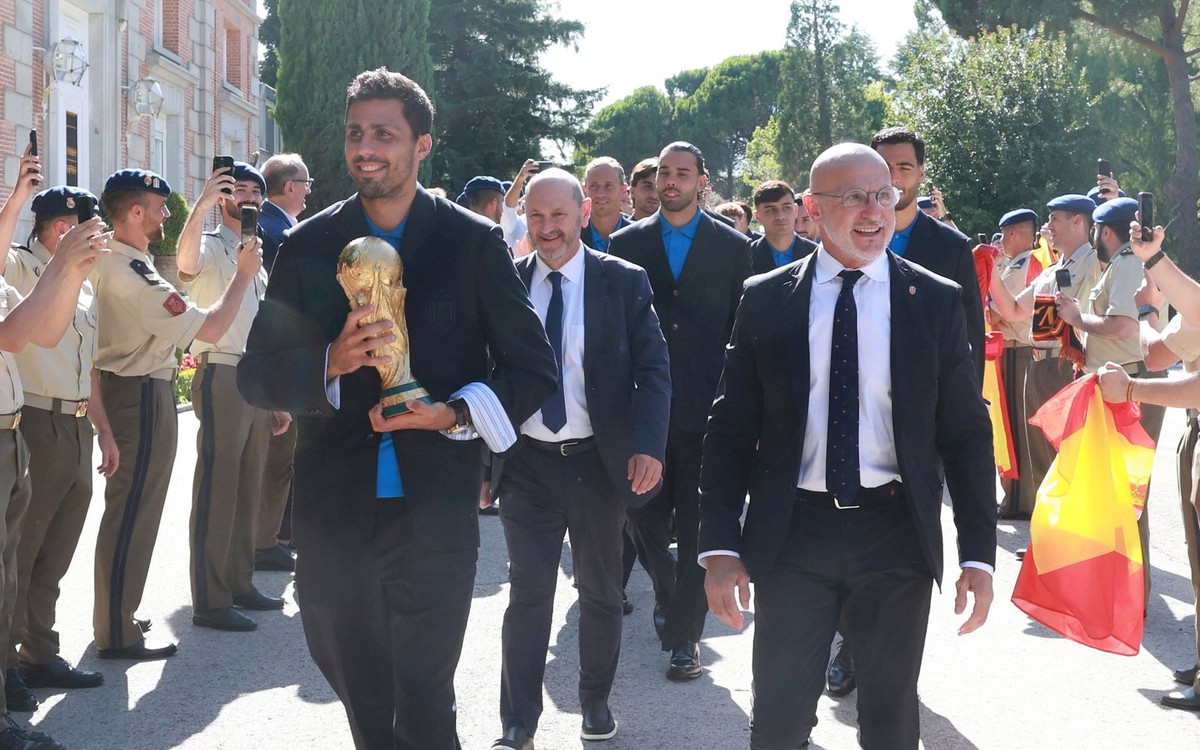Nhà vô địch World Cup 2026 gây sốt với diện mạo sang trọng sau ngày đăng quang World Cup 2026
