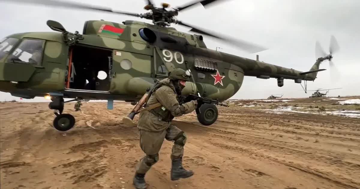 Điều đặc nhiệm dọc biên giới Ukraine, Tổng thống và Bộ trưởng Quốc phòng Belarus cùng lên tiếng