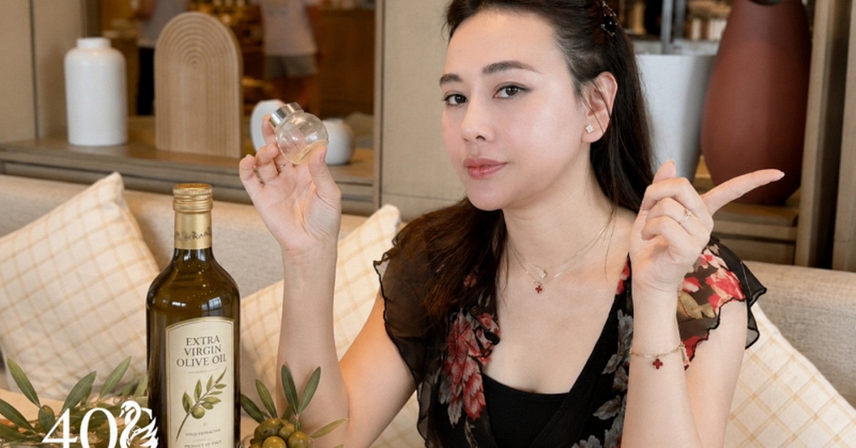 Không chỉ Phương Oanh sáng dậy bụng còn rỗng, uống một thìa dầu ô liu: Trend làm đẹp chị em U40 sợ bỏ lỡ có thật sự "thần kỳ"?