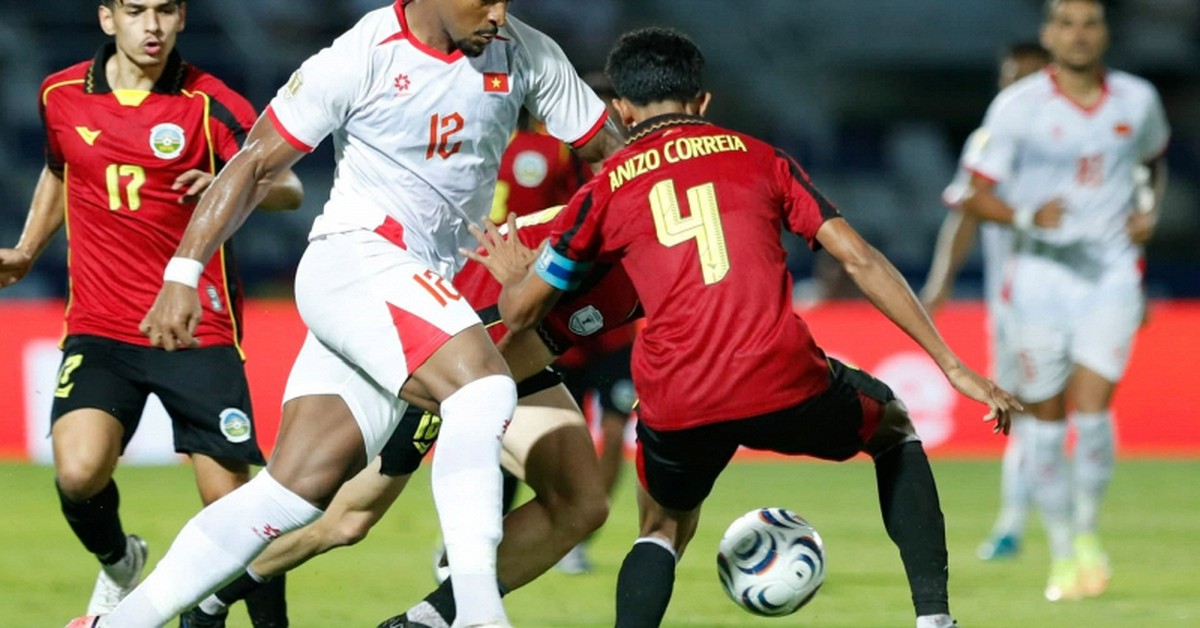 Lần đầu tiên trong lịch sử ASEAN Cup áp dụng luật gắt như World Cup: Che miệng tranh cãi có thể nhận ngay thẻ đỏ!