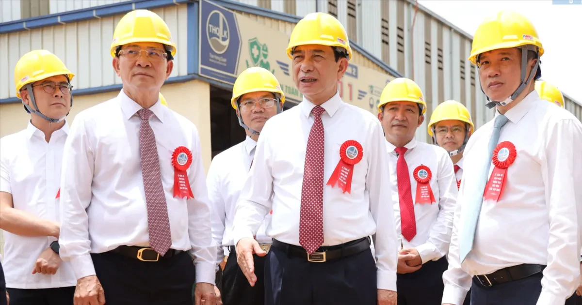 Lâm Đồng: Công bố sản phẩm nhôm thỏi đầu tiên của Việt Nam