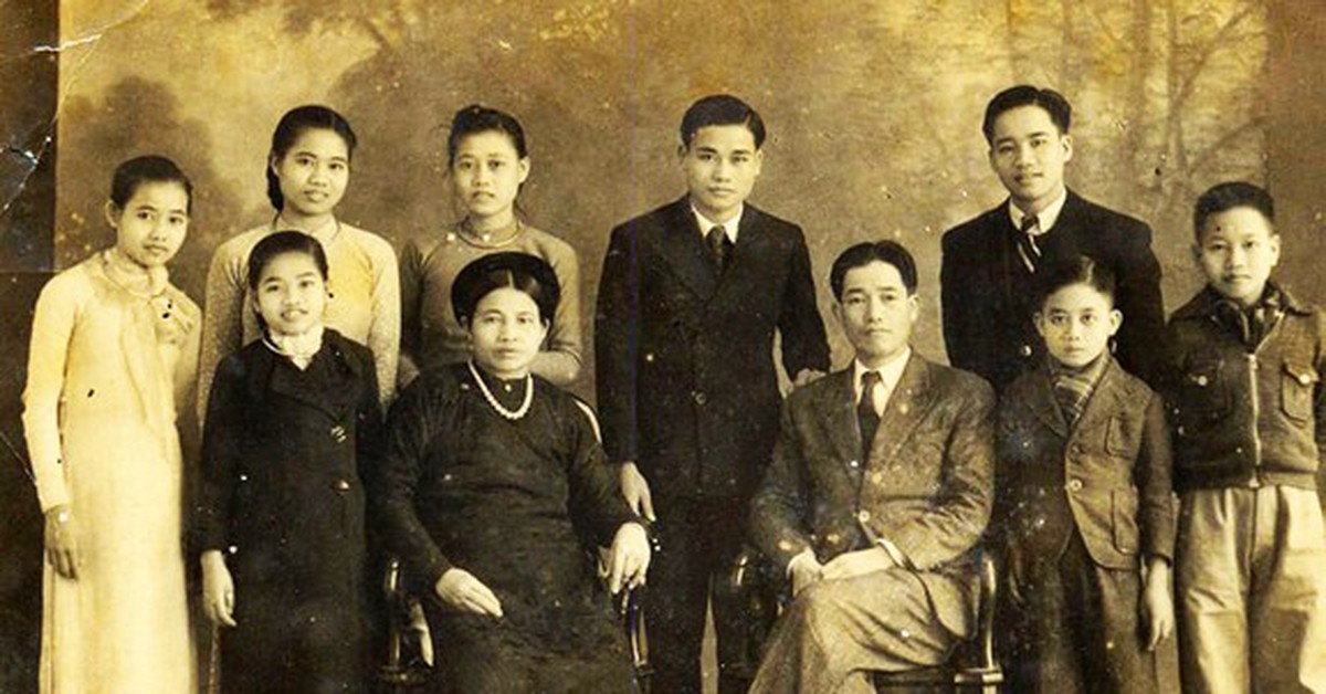 Một gia đình trí thức “Hổ phụ sinh hổ tử”: Bố là Giáo sư huyền thoại, 8 người con đều cống hiến cho Tổ quốc