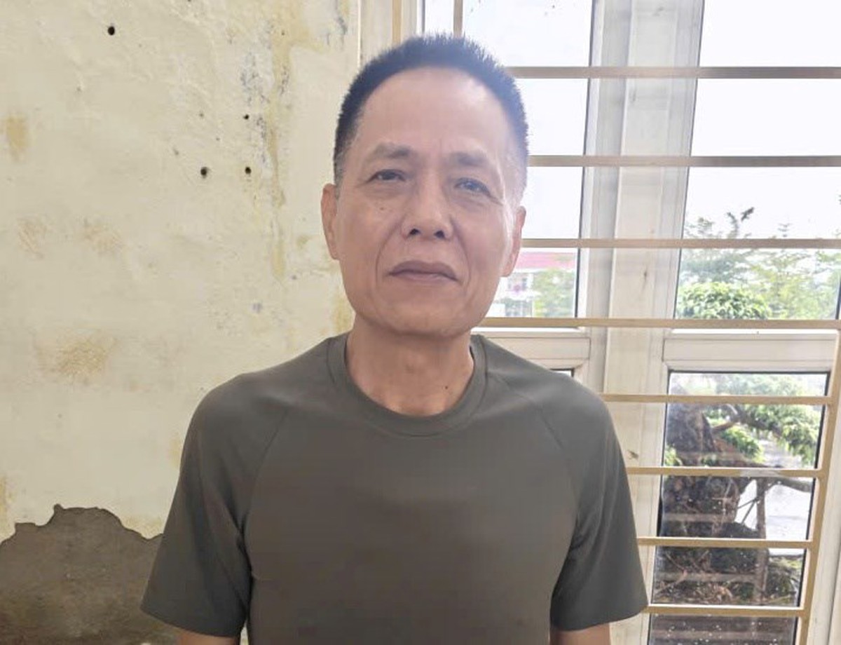 Thi hành lệnh bắt tạm giam nguyên Giám đốc Ban Quản lý Dự án Tạ Viết Đông