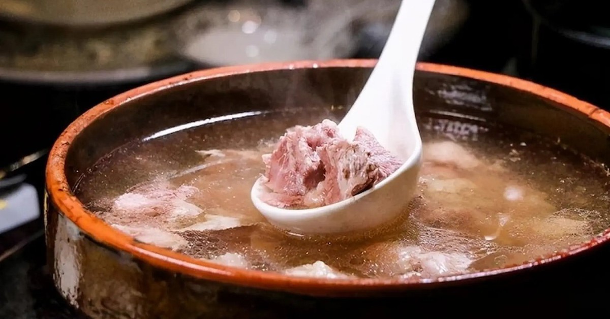 3 thói quen khi ninh xương cần bỏ ngay