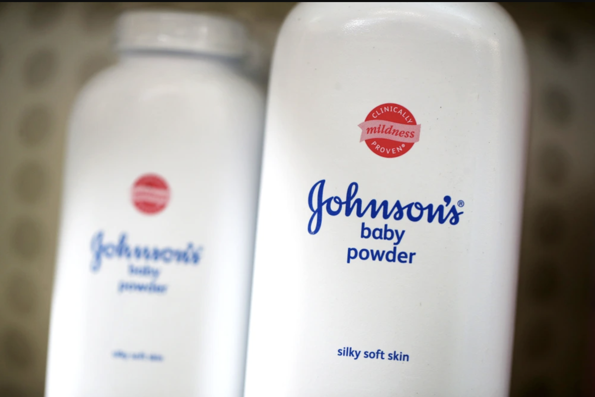 J&J chi khoản bồi thường kỷ lục dàn xếp hơn 76.000 vụ kiện phấn rôm bị cáo buộc gây ung thư, khép lại cuộc chiến pháp lý 10 năm