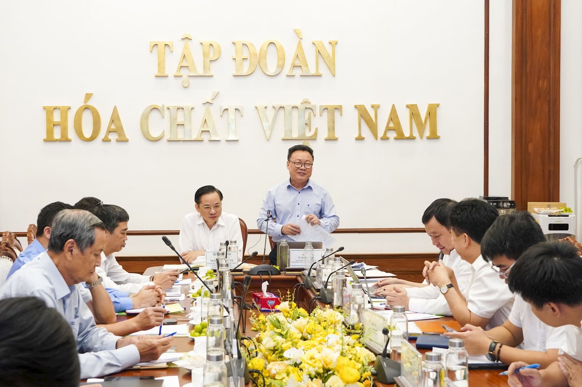 Tập đoàn 60.000 tỷ của Việt Nam vào "mỏ vàng" hoá chất điện tử, bán dẫn và đất hiếm