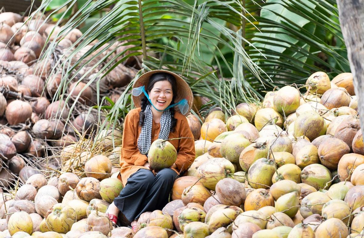 Bán dừa, nha đam, trái cây khắp thế giới, DN Việt thu hơn 8.200 tỷ đồng, lợi nhuận tăng 72% sau 6T2026