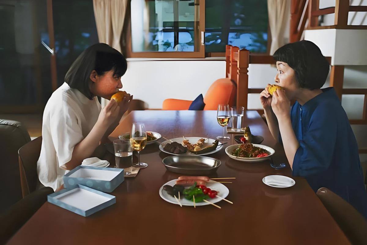 Gia đình có nền nếp tốt thường có 3 quy tắc này trong bữa cơm