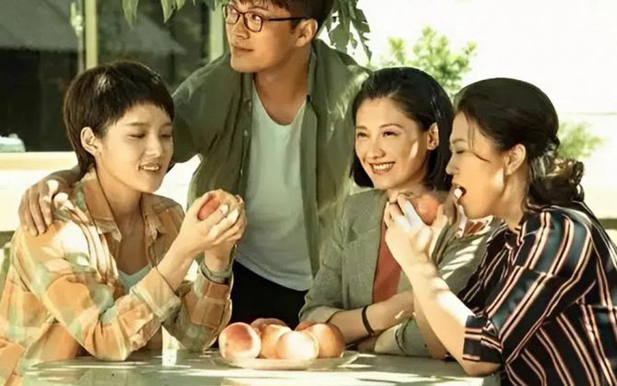 Có tuổi rồi mới nhận ra: 4 nguyên nhân sau khiến anh chị em máu mủ trở mặt thành người dưng, đau lòng nhưng là sự thật!
