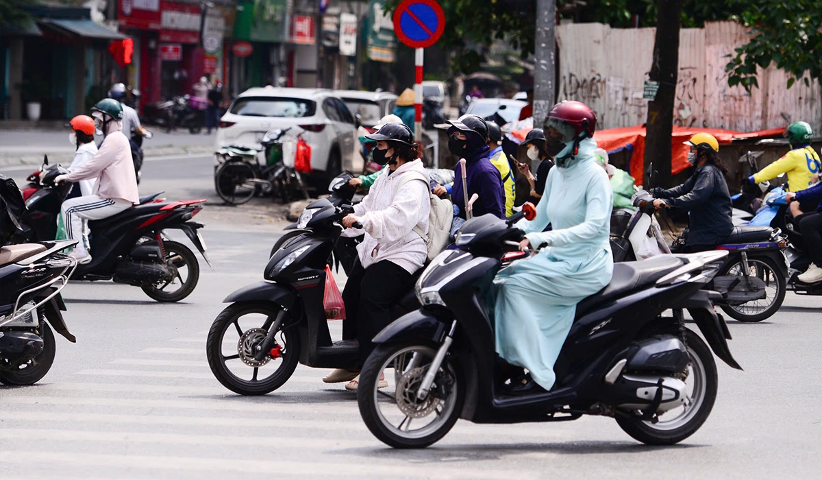 Nắng nóng 32-35°C