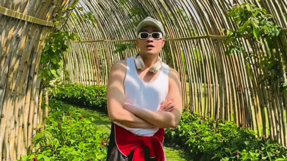 "Người tình" màn ảnh của Hà Tăng: 45 tuổi chưa vợ con, diện mạo như bị thời gian lãng quên